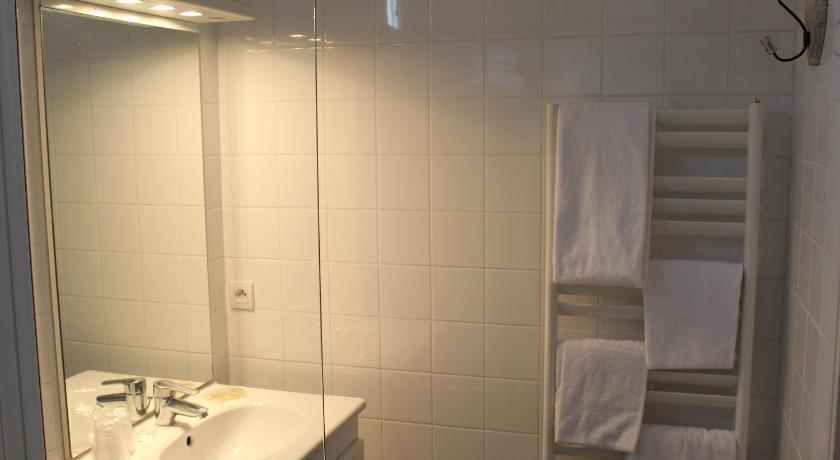 Hotel Des Falaises ヴィレ・シュル・メール 部屋 写真