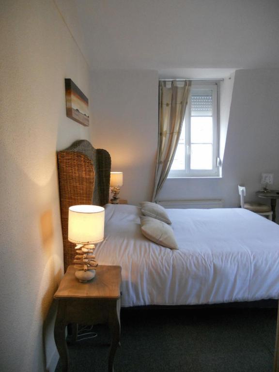 Hotel Des Falaises ヴィレ・シュル・メール 部屋 写真